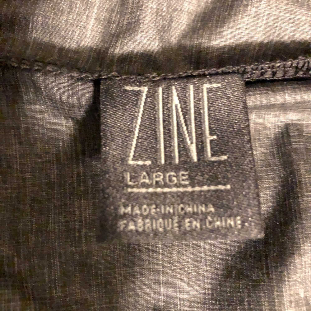 Zine windbreaker
